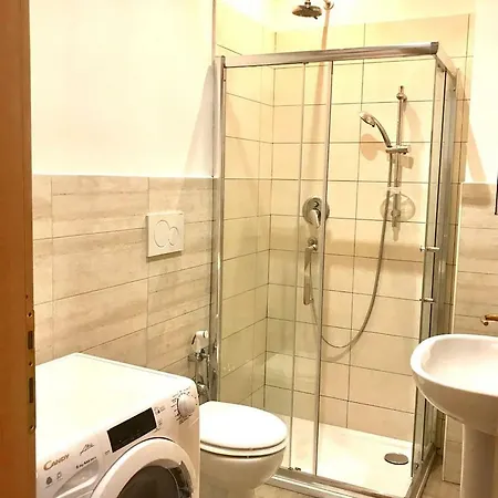 Apartment Temple House *